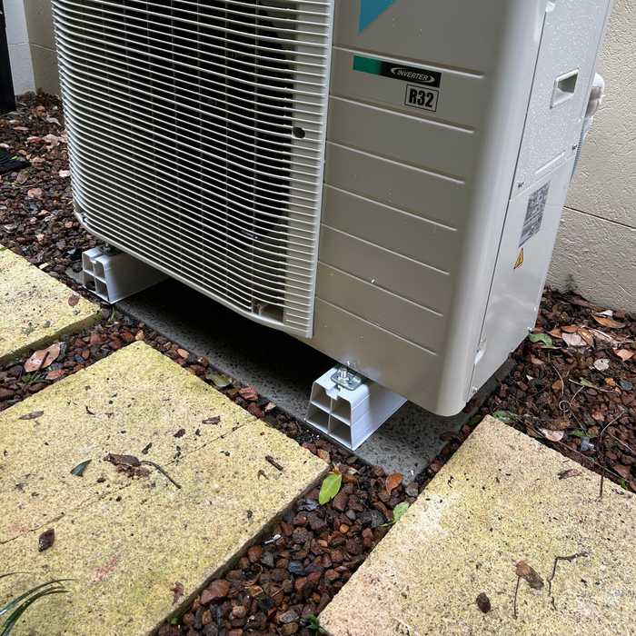 Air conditioning installation in Carrara by Home Comfort Air