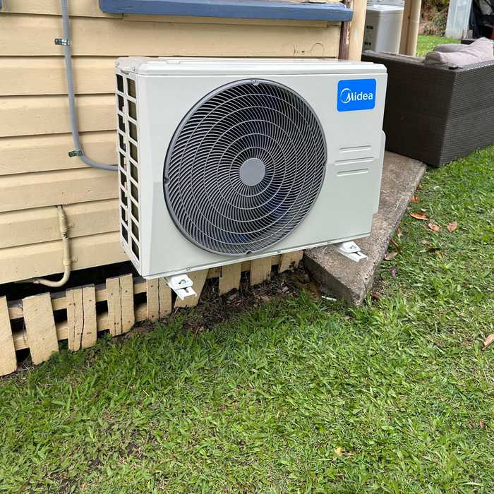 Air conditioning installation in Coolangatta by Home Comfort Air