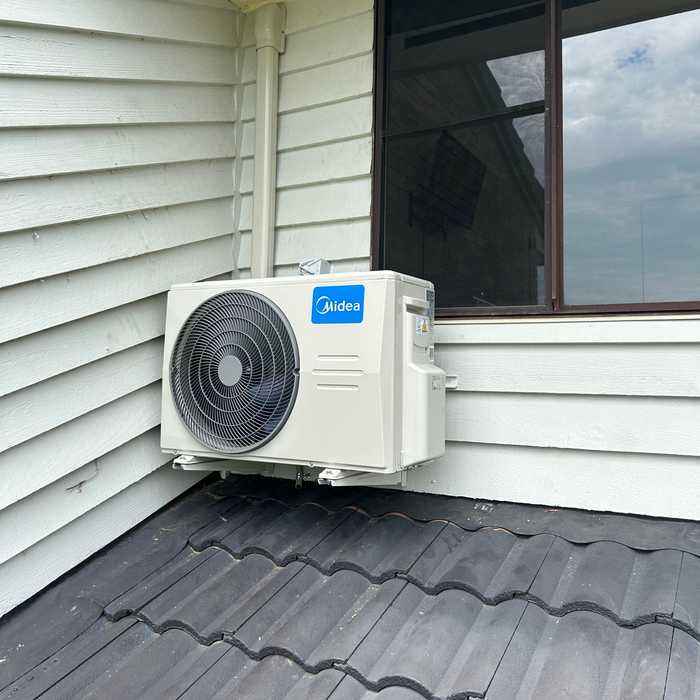 Air conditioning installation in Advancetown by Home Comfort Air