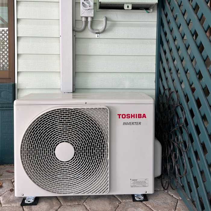 Air conditioning installation in Burleigh by Home Comfort Air